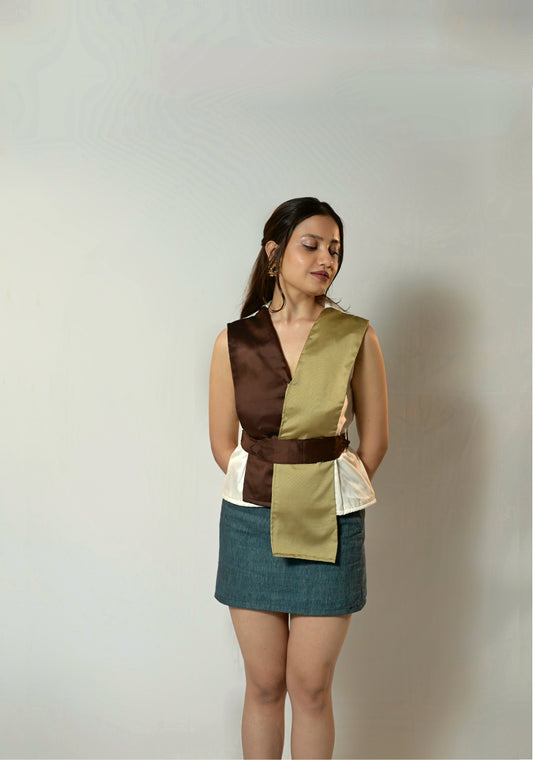 Cocoa Muse Waist-Sash Top